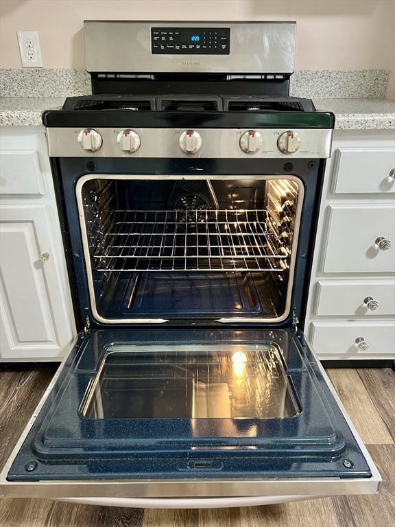 103 Main St, Pepperell