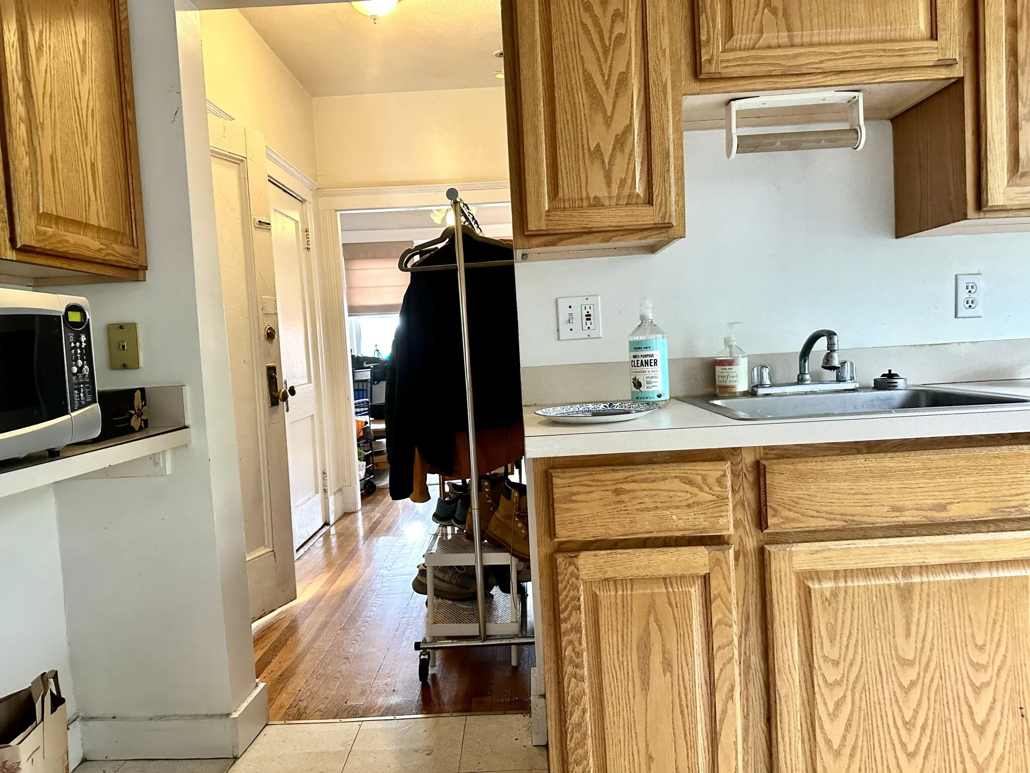 39 Mount Hood Rd, Brighton