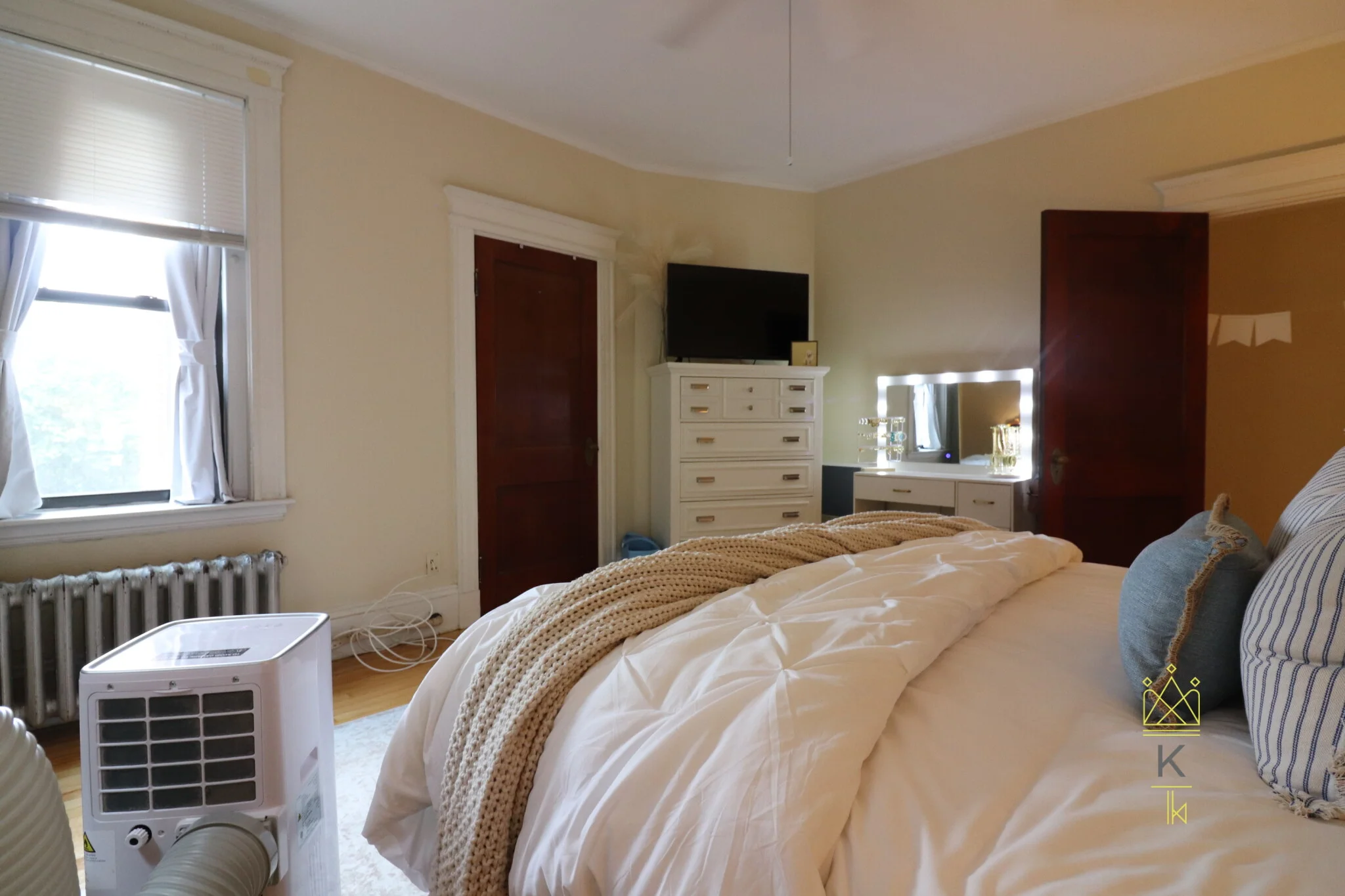 1100 Beacon St, Brookline