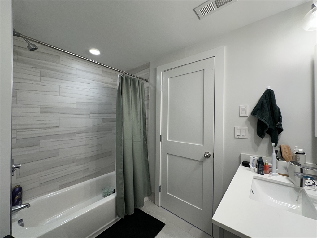 50 Hichborn St, Brighton