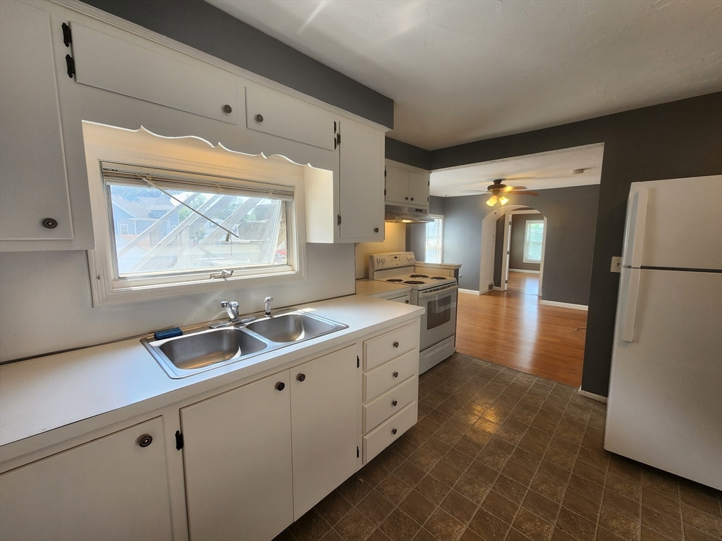 50-52 Alden St, Ashland