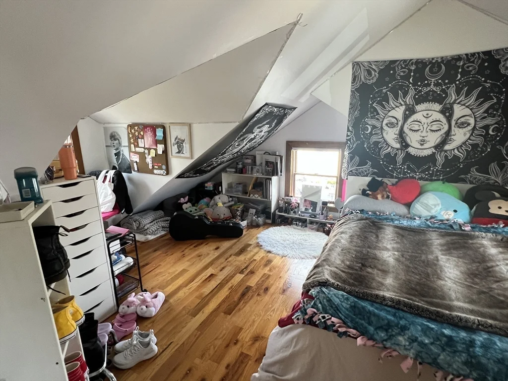 15 Orchard St, Newton