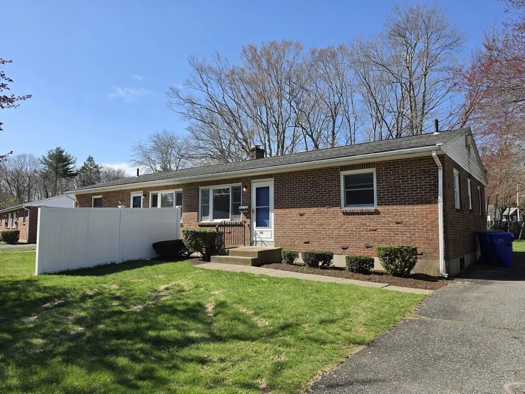 196 Manzella Ct, Rockland