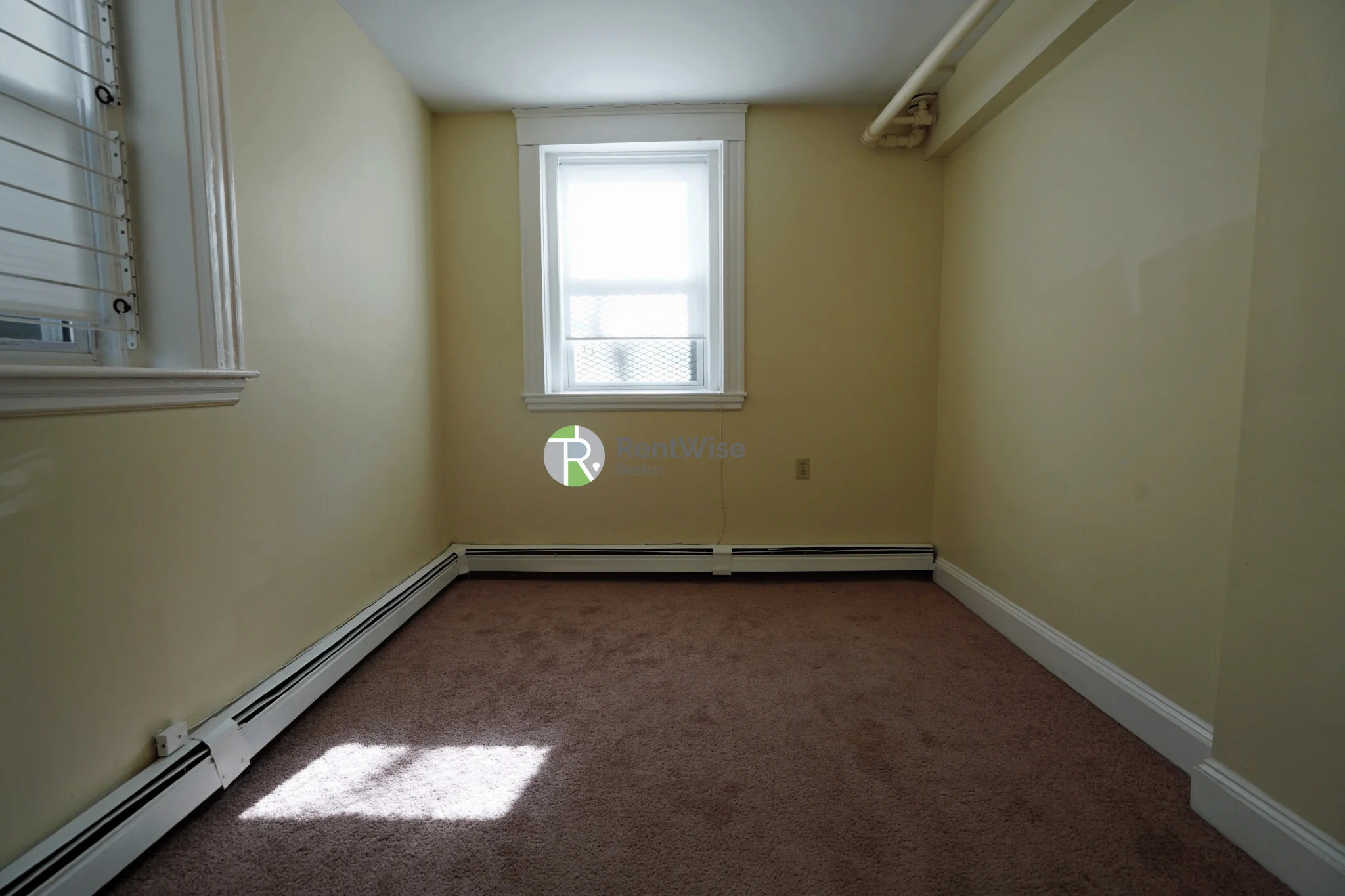 230 Fuller St, North Brookline