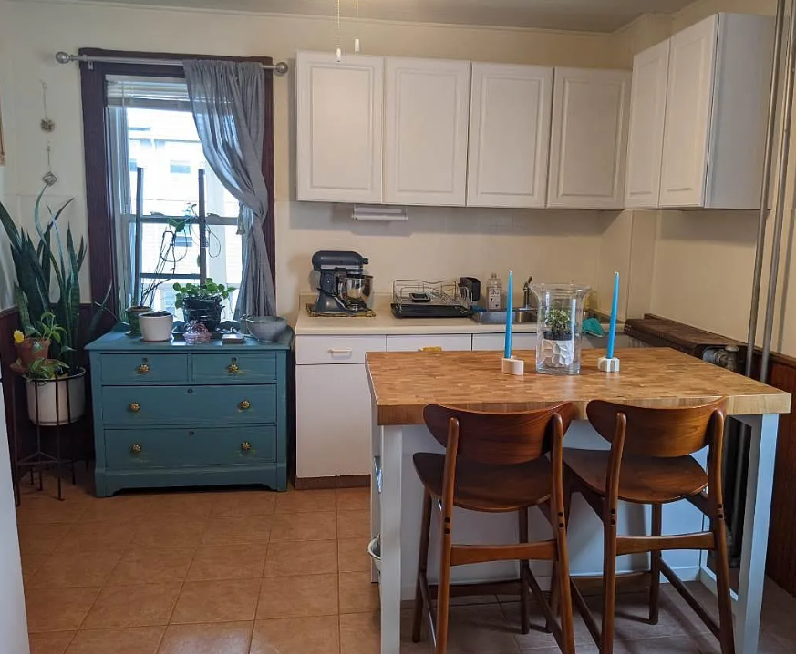 21 Endicott Ave, West Somerville