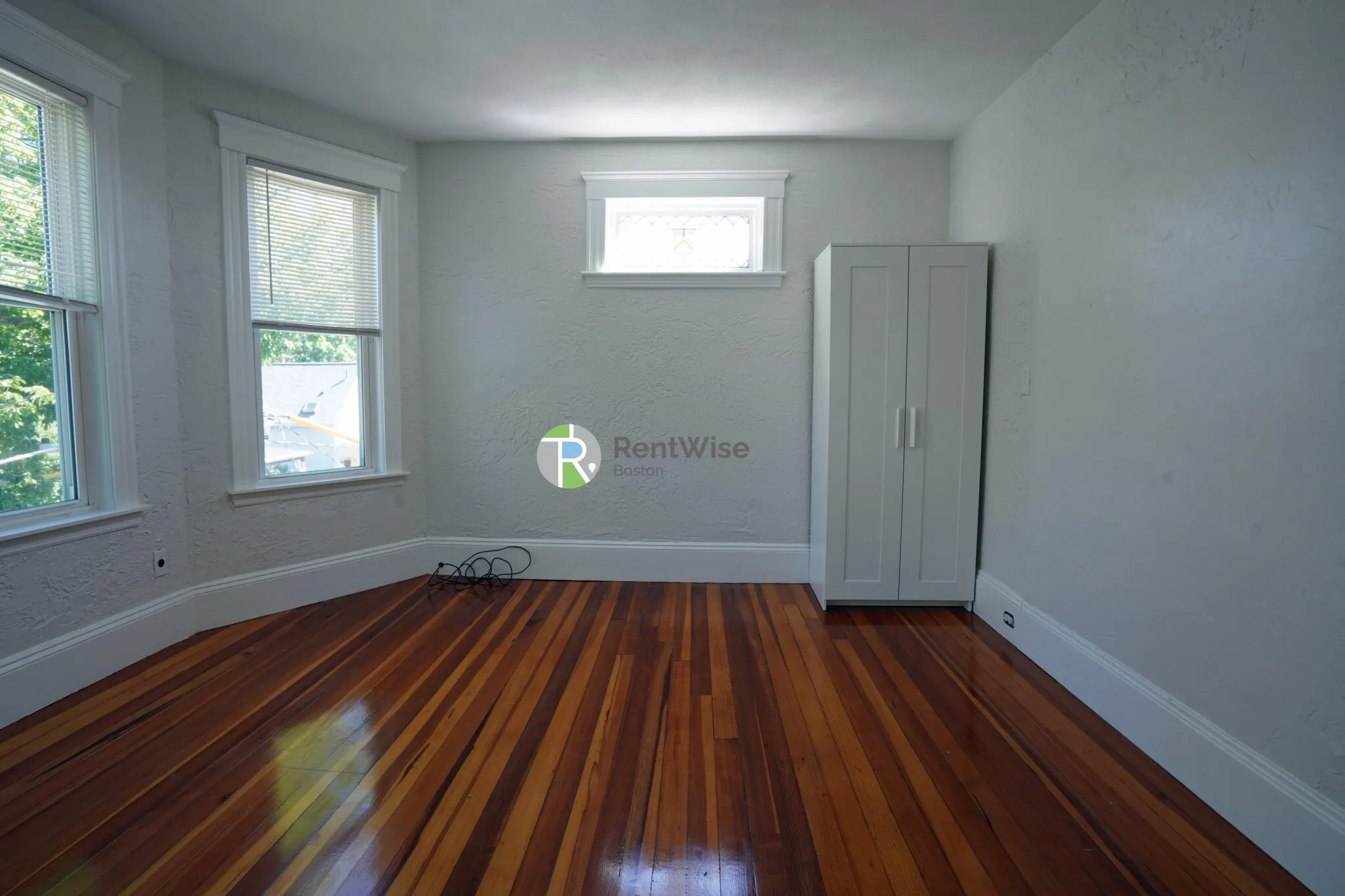 56 Oxford St, Spring Hill