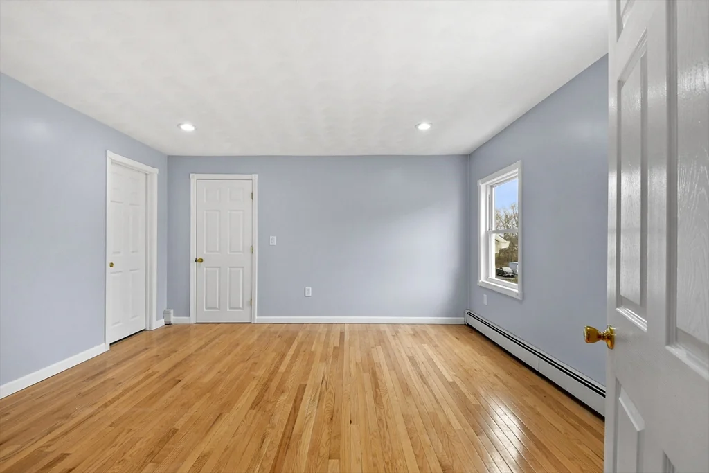 515 Winthrop St, Rehoboth