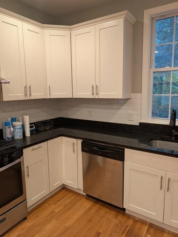 163 Ferry St, Malden