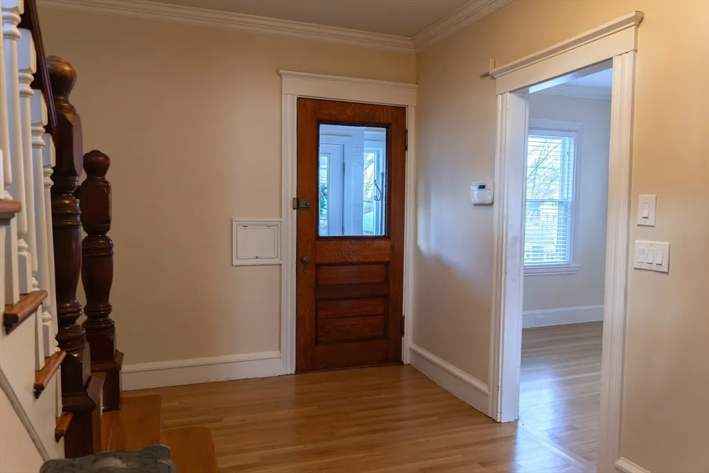 118 Newburg St, Roslindale