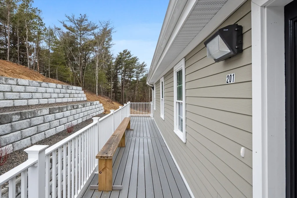 340 Scenic Hwy, Buzzards Bay