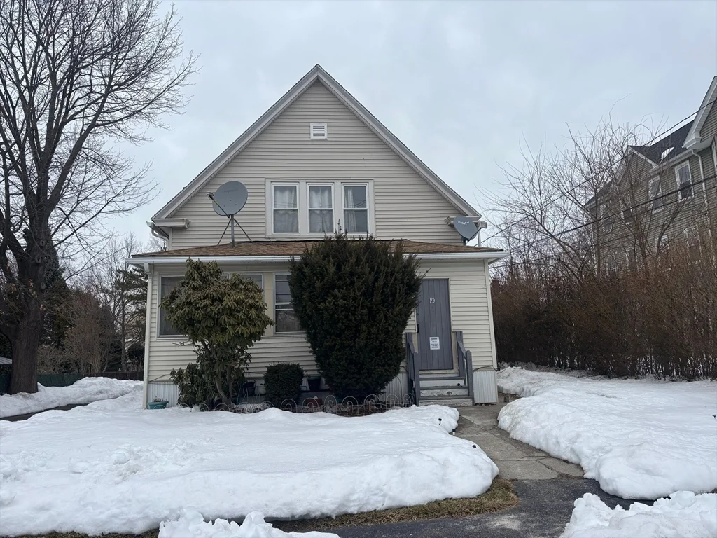 19 Summerhill Ave, Worcester