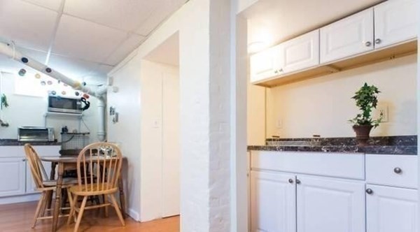 124 Academy Hill Rd, Brighton