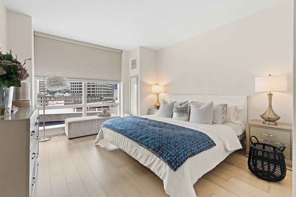 1 Franklin St, Midtown