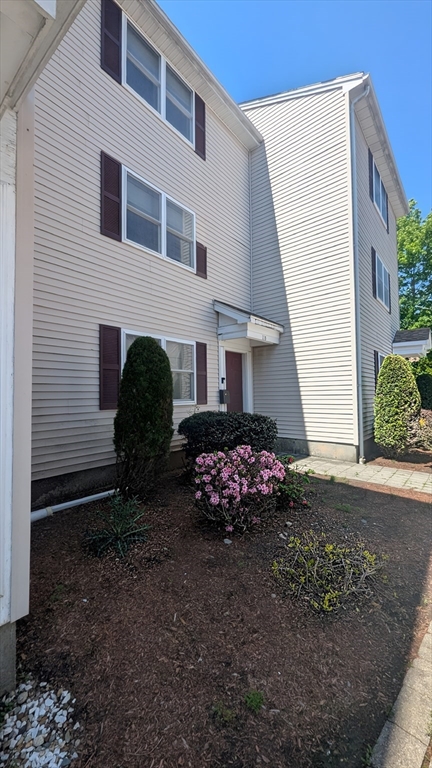 11 Endicott, Peabody