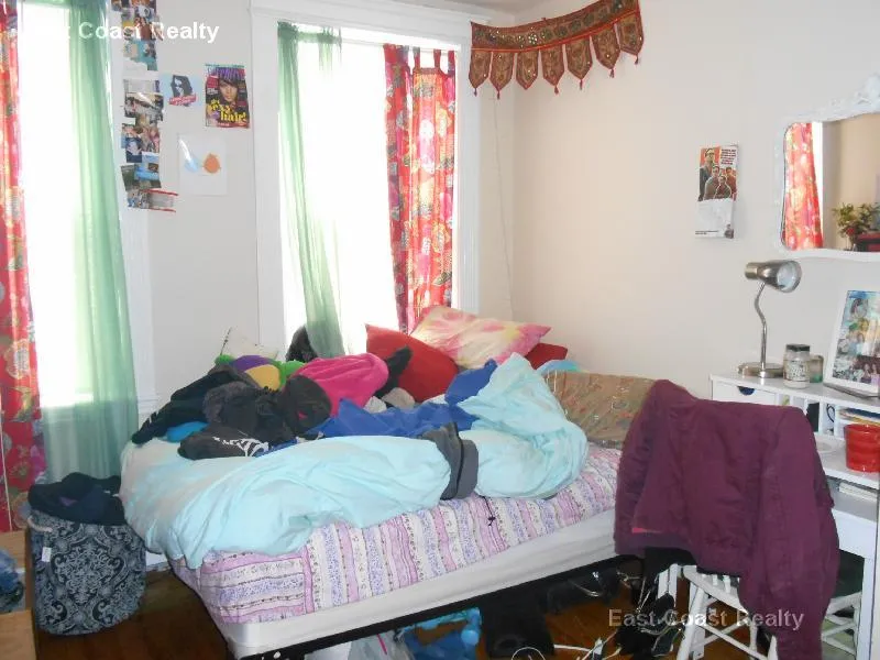 81 Empire St, Allston