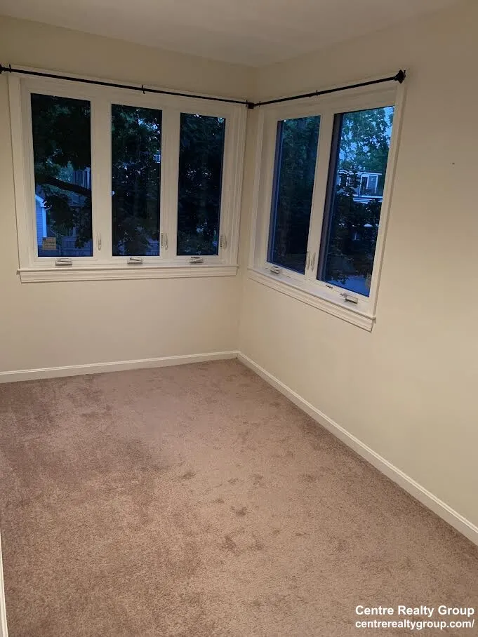 39 Saint Paul St, Coolidge Corner