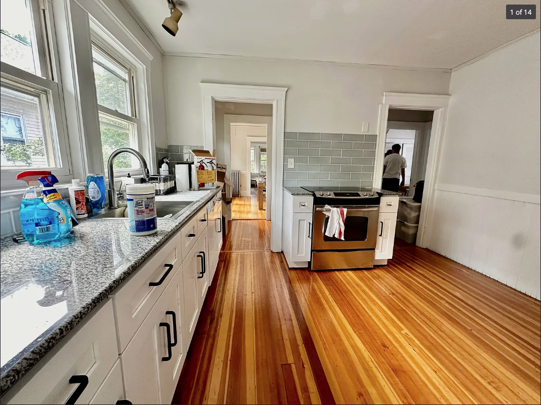 19 Sunset Rd, West Somerville