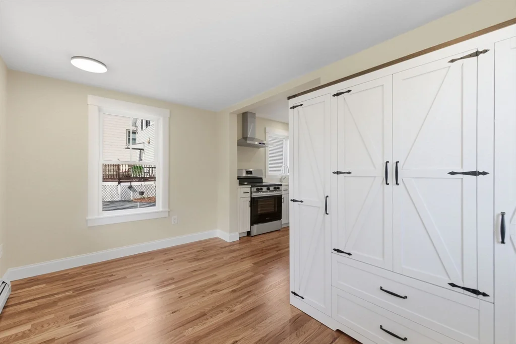 20 Beacon St, Gloucester