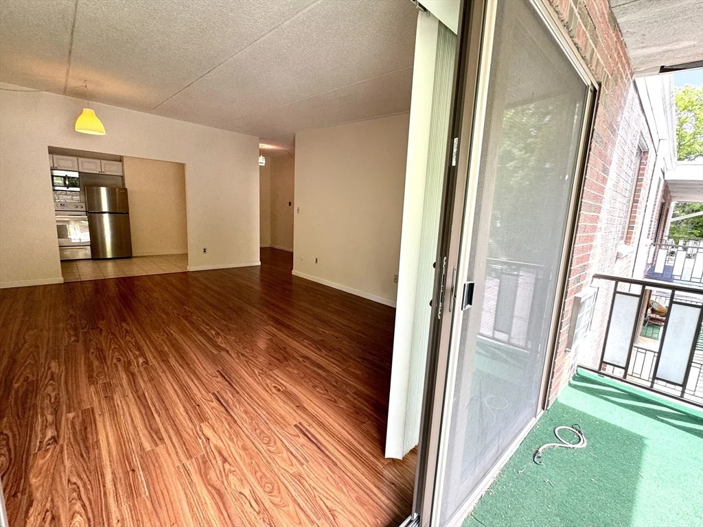 80 North Warren, Woburn