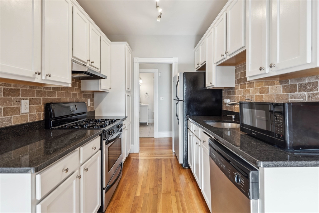 19 Medford St, Chelsea