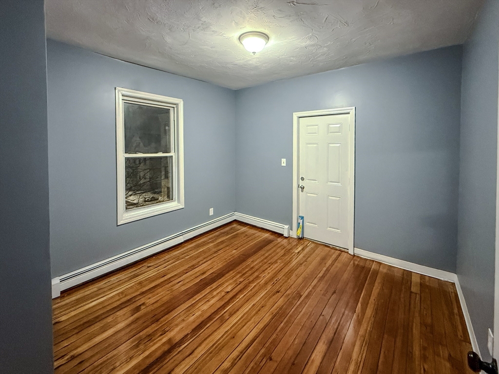 180 Quincy St, Boston