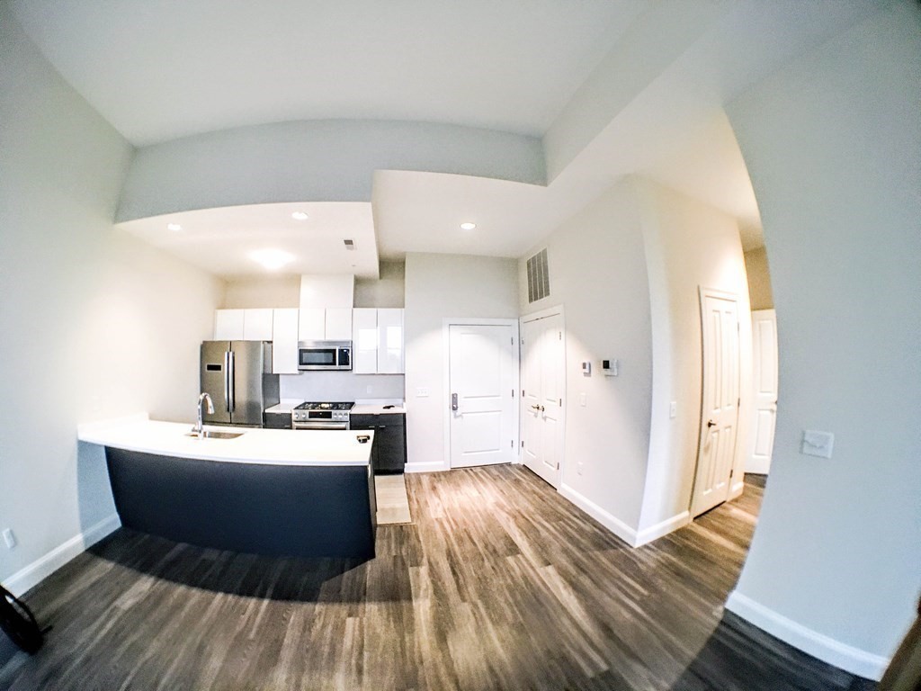 1022 Hancock St, Quincy