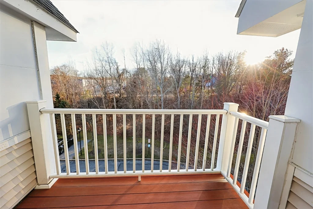 614 Pond St, Braintree