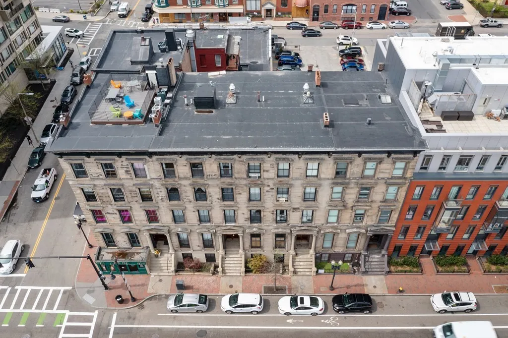 701 Massachusetts Ave, South End