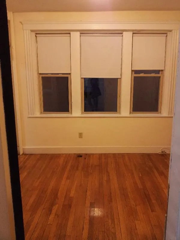 1610 Massachusetts Ave, Neighborhood Nine