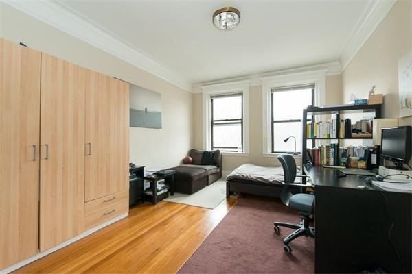 466 Commonwealth Ave, Fenway