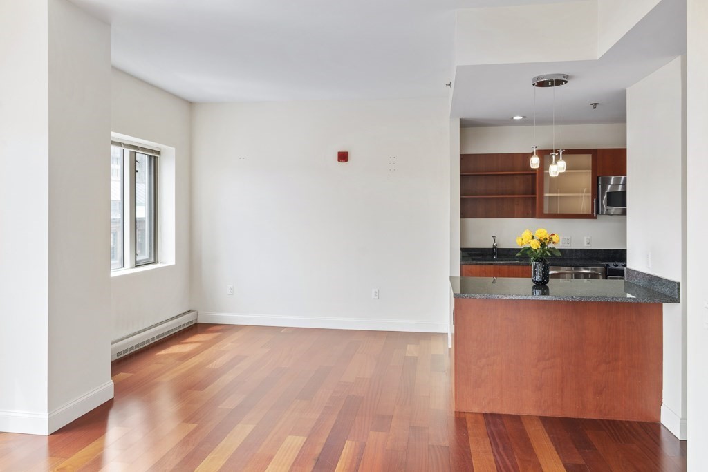 17 Otis St, East Cambridge