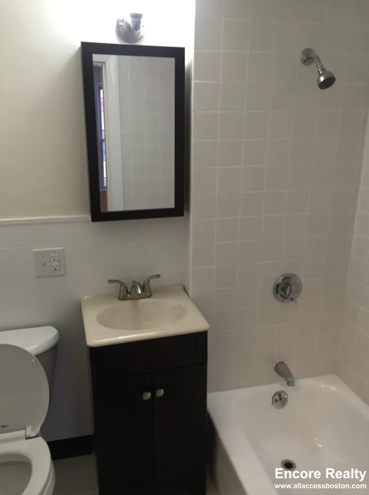 11 Leverett St, Boylston Street