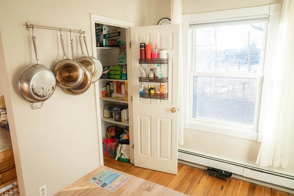 4 Tyndale St, Roslindale