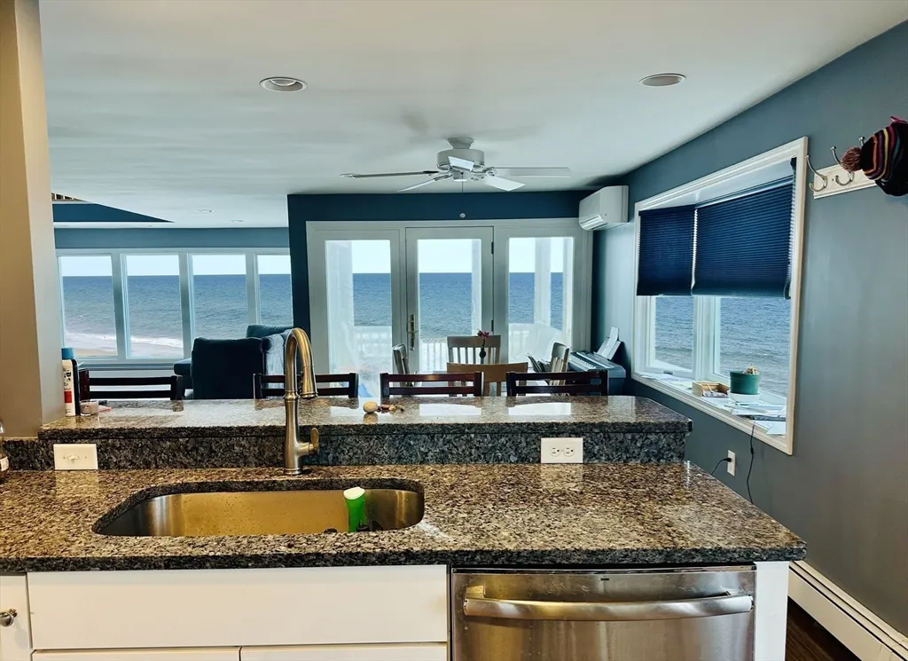 178 Foster Ave, Ocean Bluff