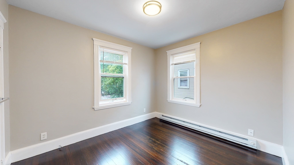 6 Ashmont Ct, Dorchester