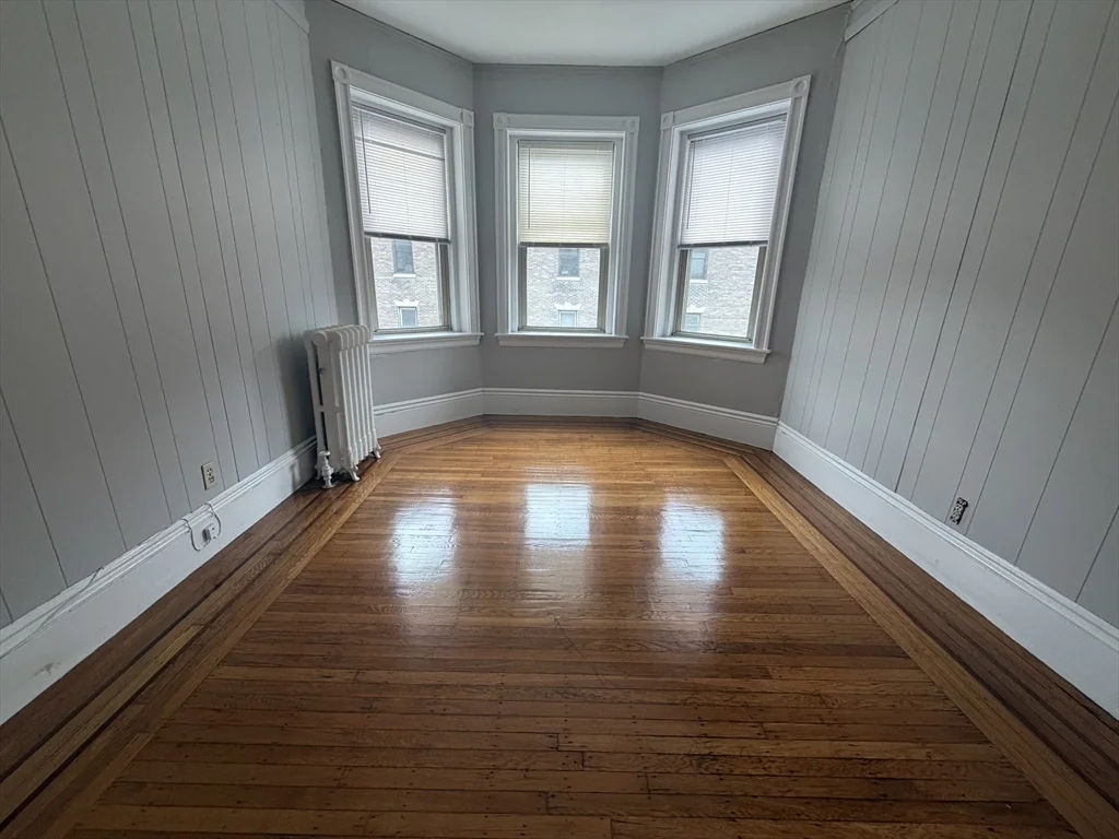 11 Park St, Coolidge Corner