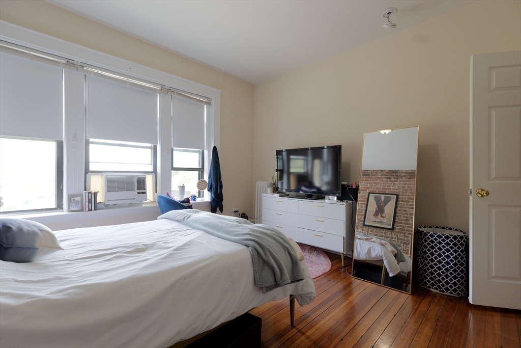 44 Cummings Rd, Brighton