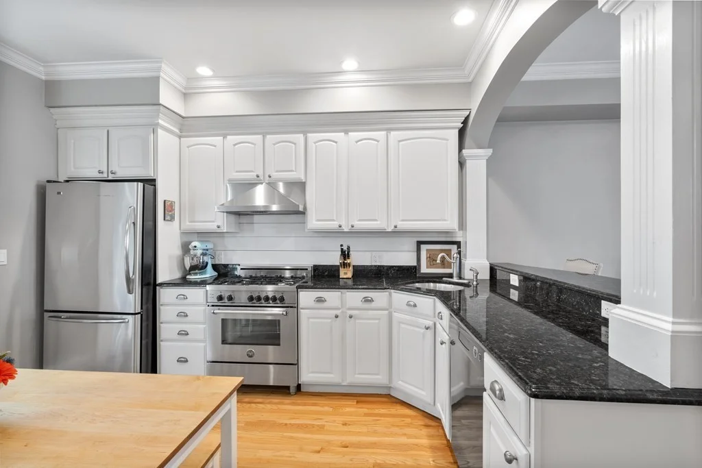 10 S Sydney, Dorchester