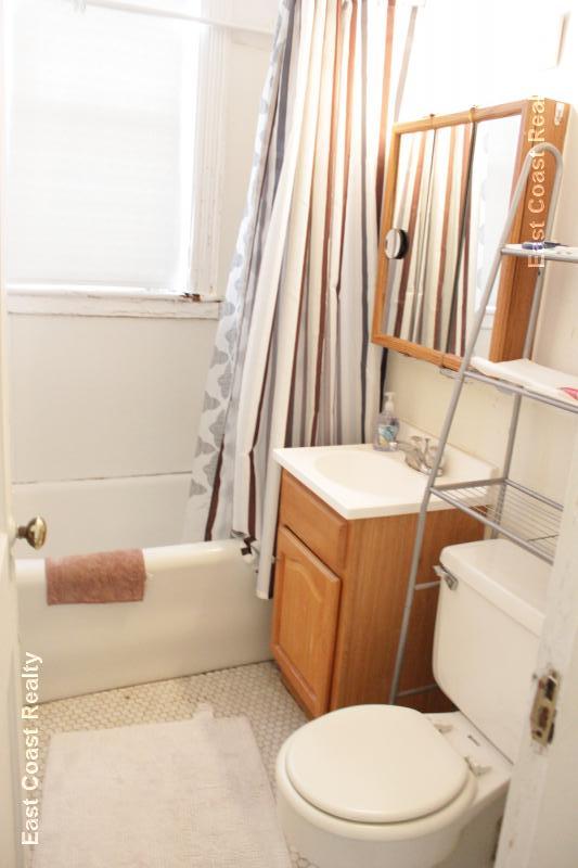 1626 Commonwealth Ave, Brighton