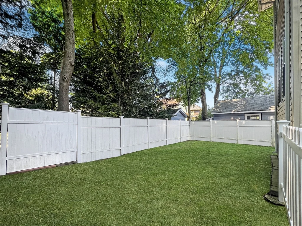 26 Garnet Rd, West Roxbury