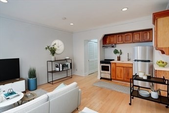 56 Commonwealth Ave, Back Bay