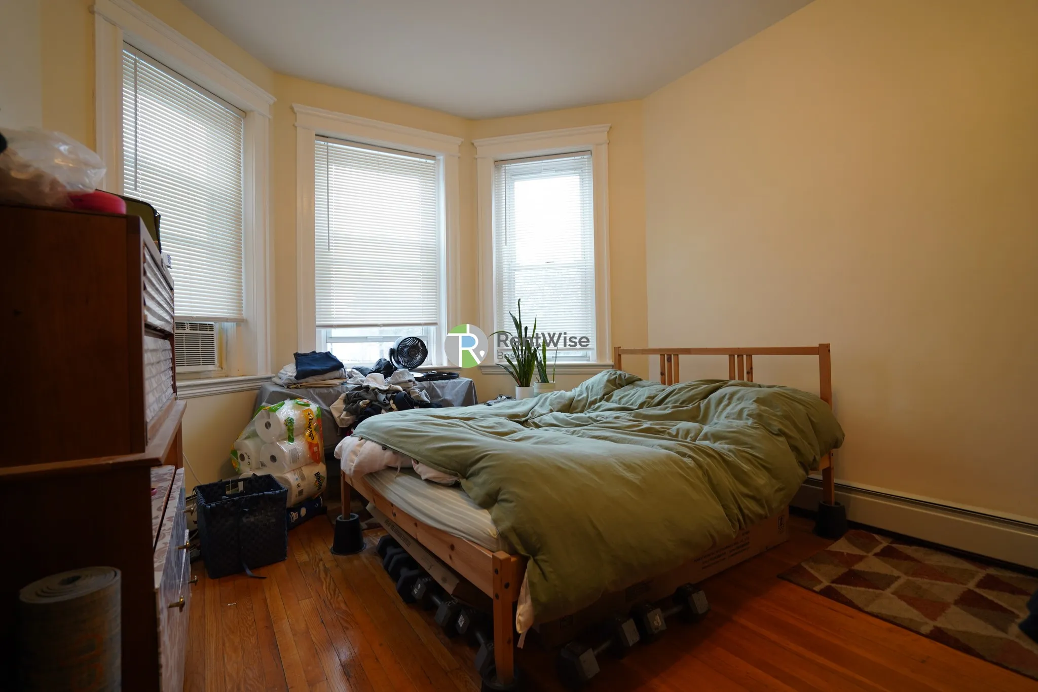 1846 Commonwealth Ave, Brighton