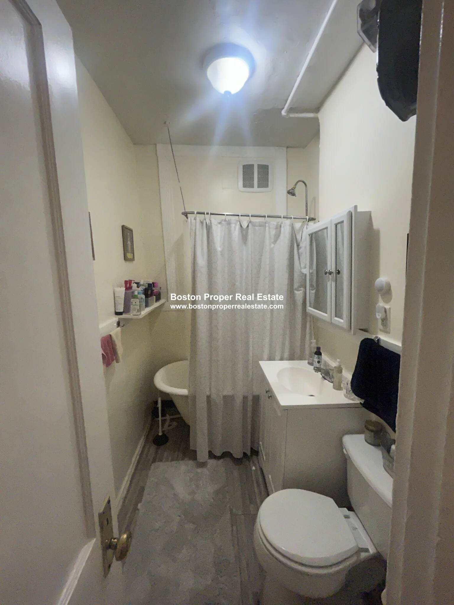 463 Park Dr, Fenway