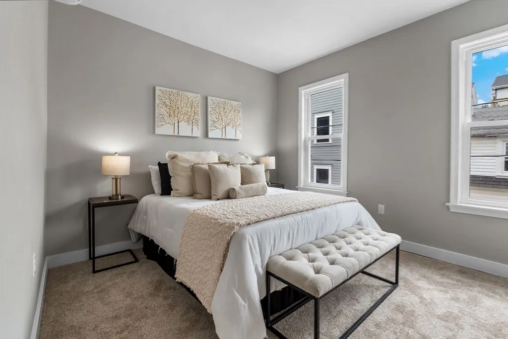 362 Silver St, South Boston