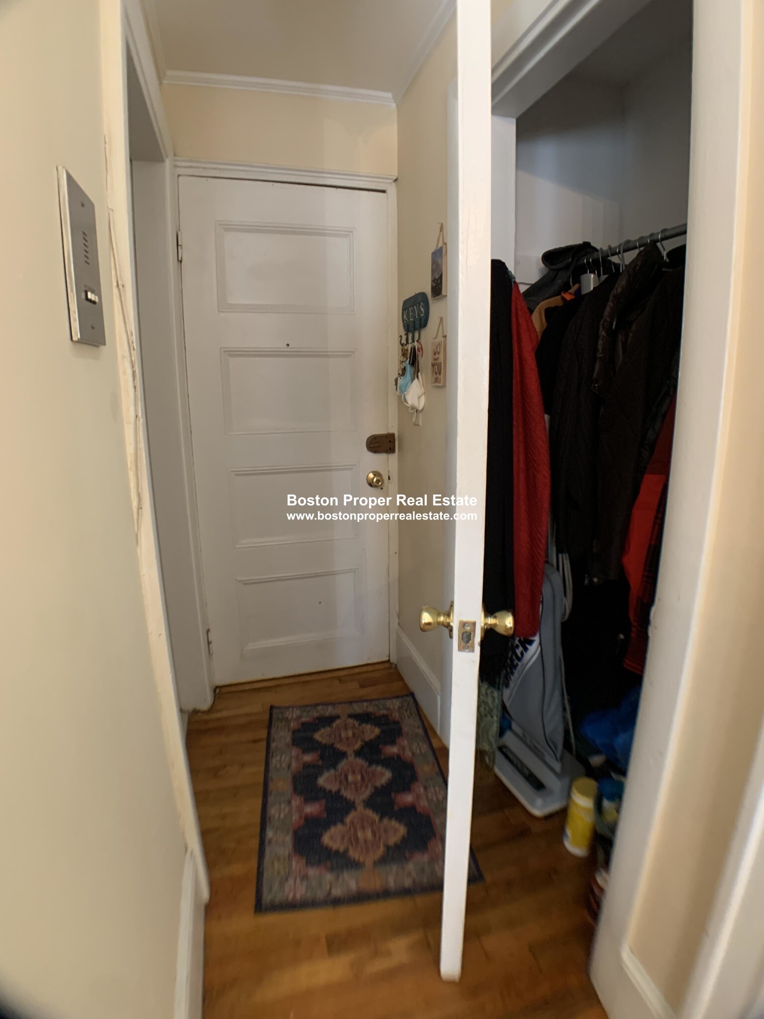 206 Commonwealth Ave, Back Bay