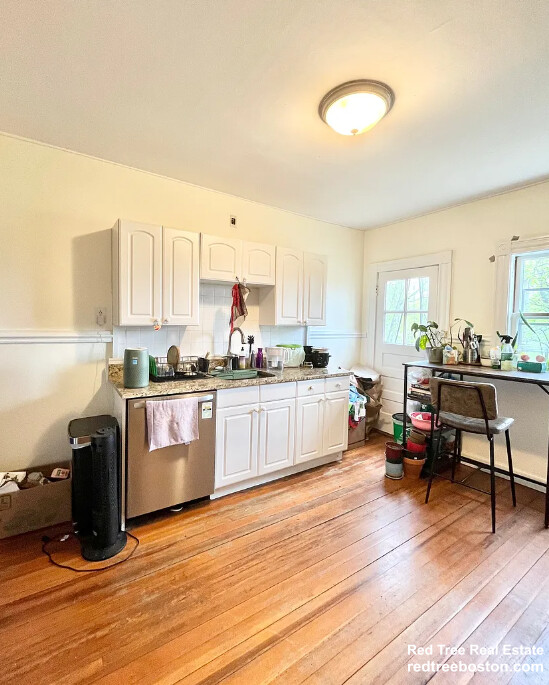 41 Gordon St, Allston