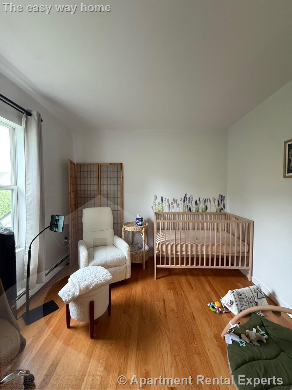 32A Warwick St, Davis Square