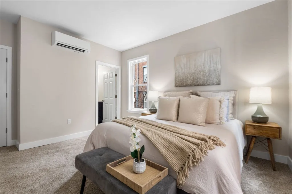 362 Silver St, South Boston