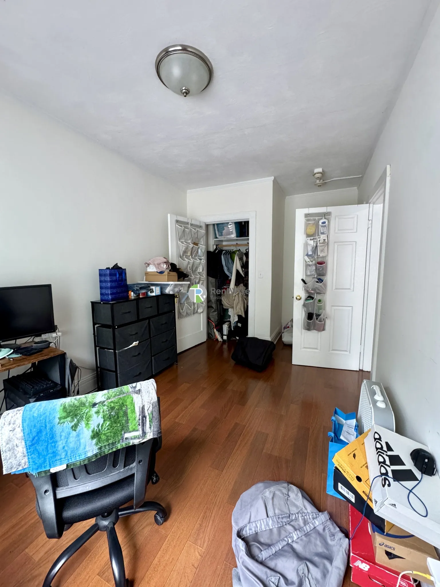 230 Walnut St, Newtonville