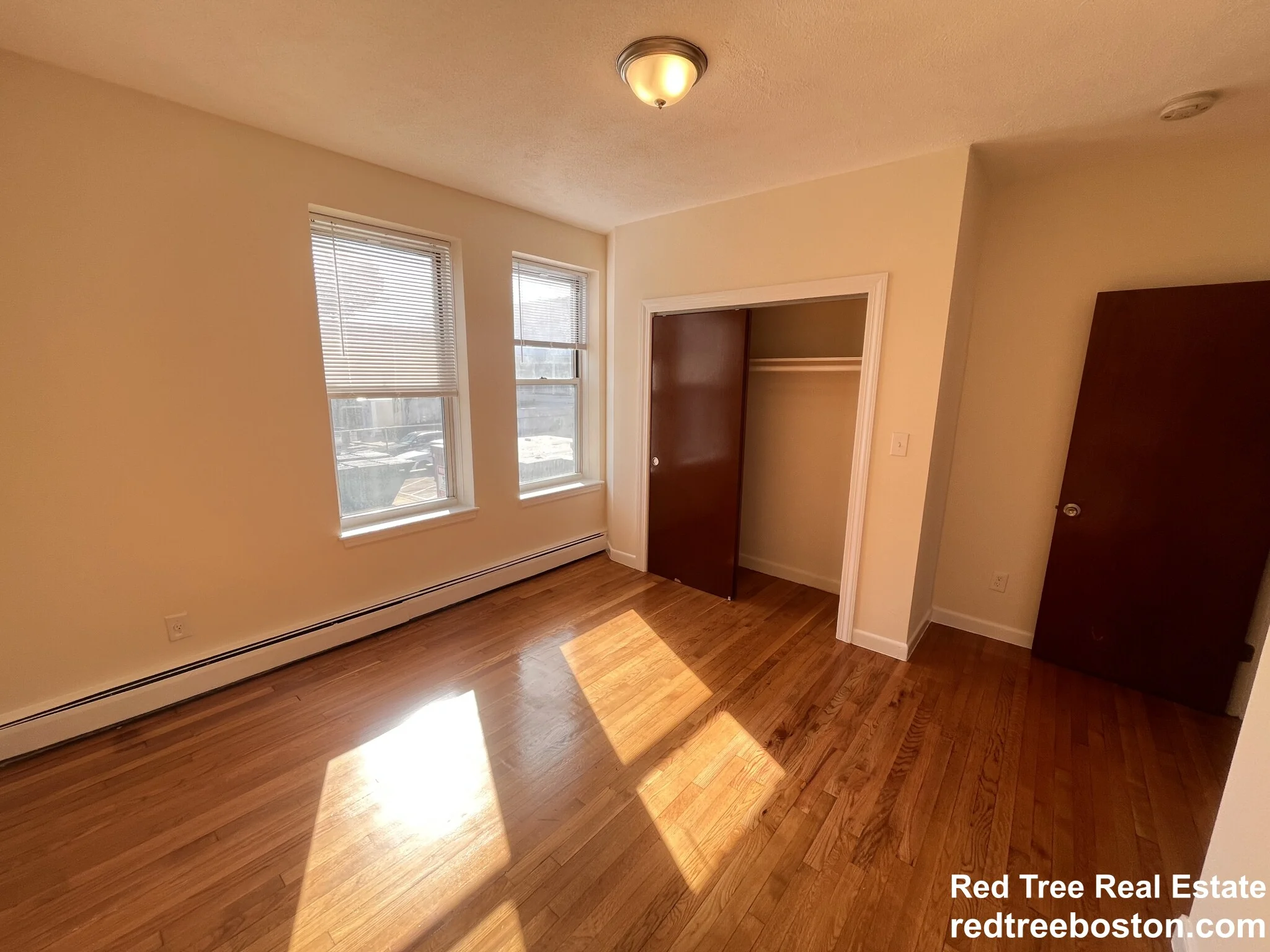 172 North Beacon St, Brighton